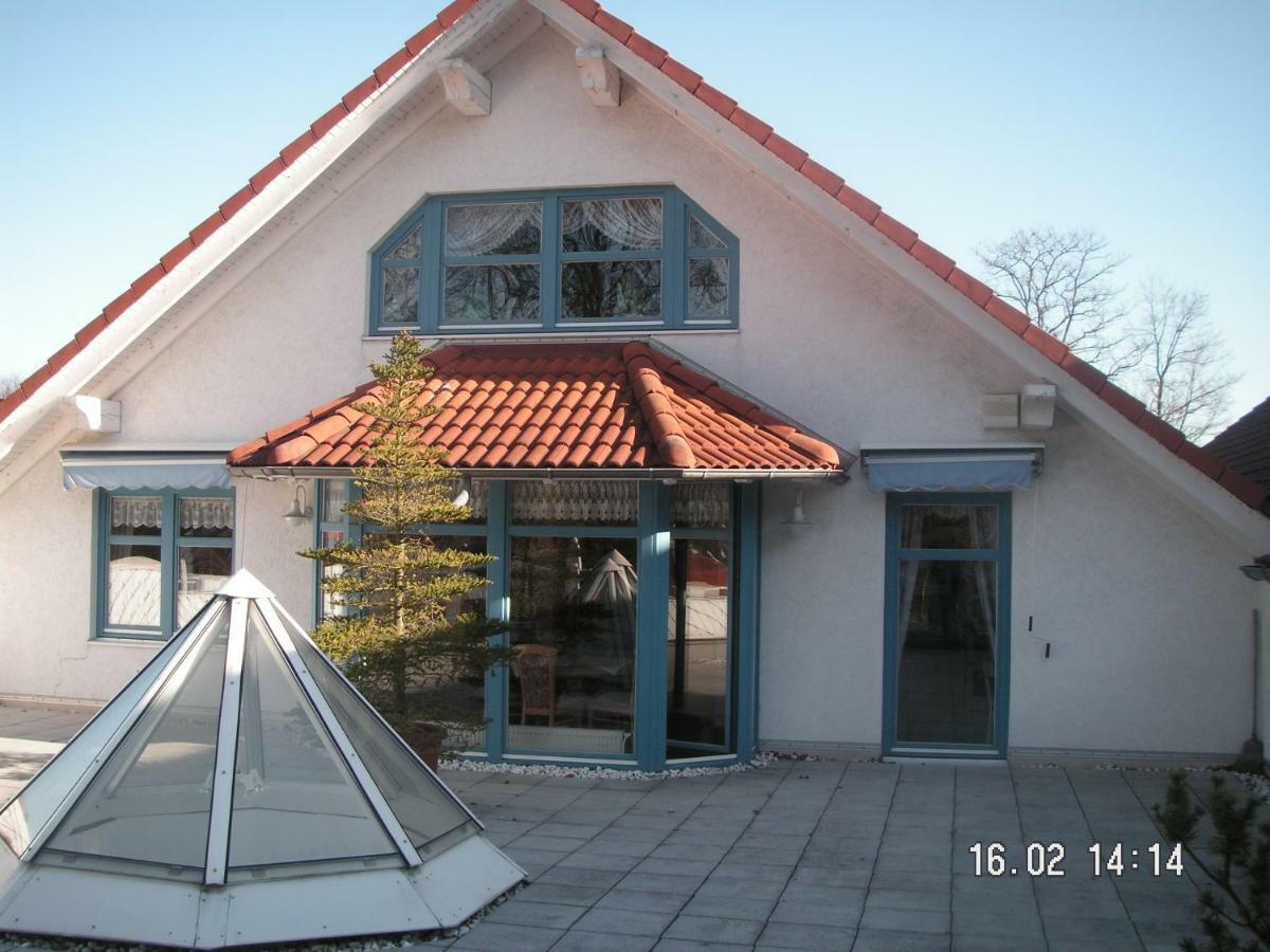 Landpension Germania 노이하우젠 외부 사진